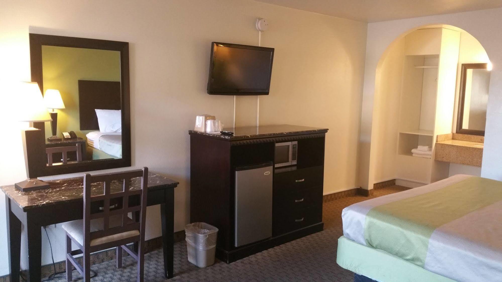 Oyo Hotel Lafayette La I-10 & University Εξωτερικό φωτογραφία