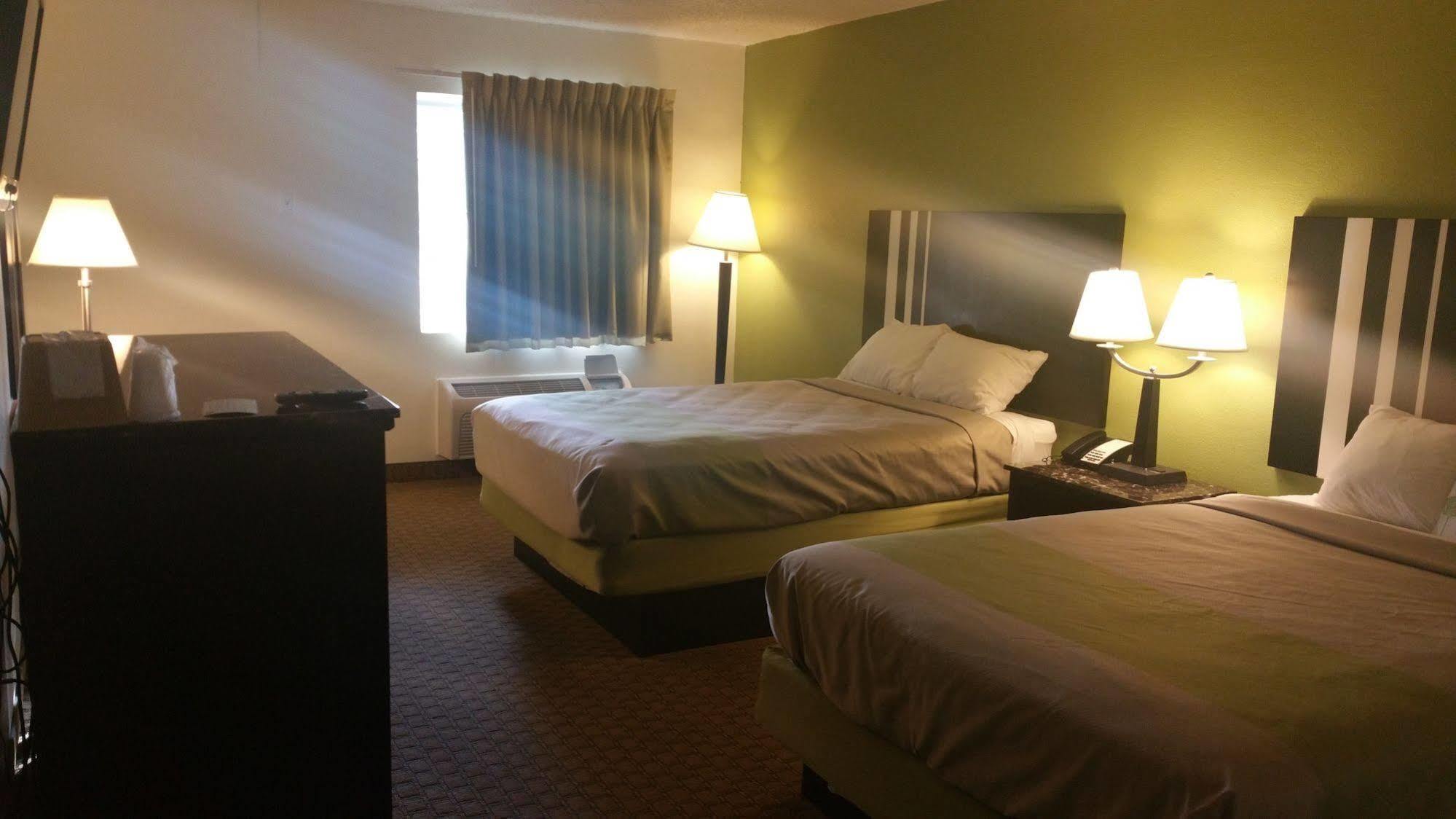 Oyo Hotel Lafayette La I-10 & University Εξωτερικό φωτογραφία