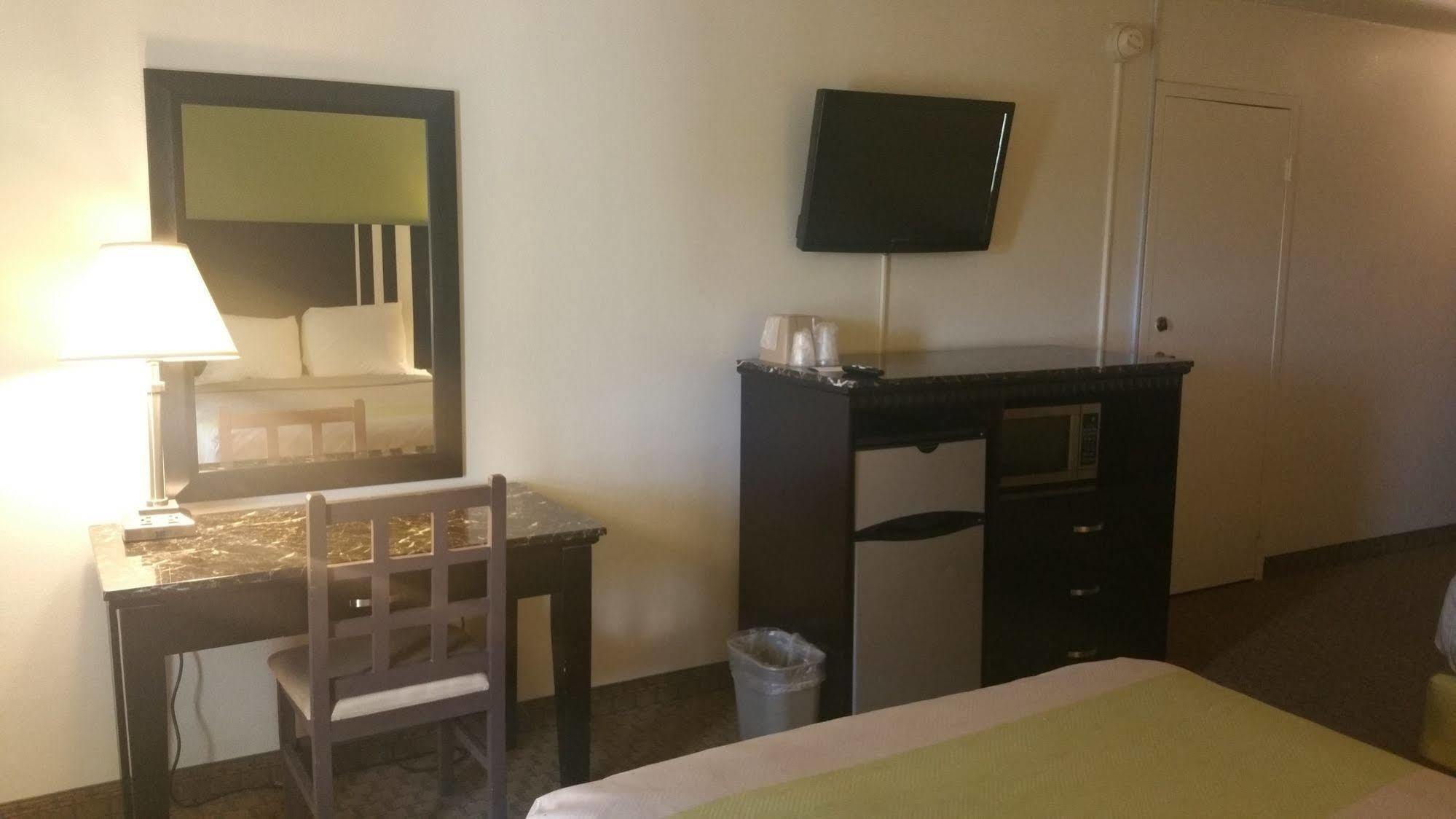 Oyo Hotel Lafayette La I-10 & University Εξωτερικό φωτογραφία