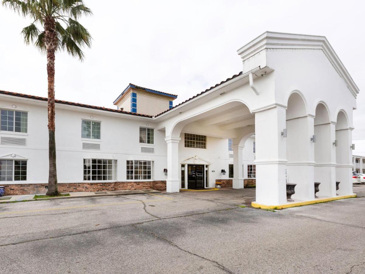 Oyo Hotel Lafayette La I-10 & University Εξωτερικό φωτογραφία
