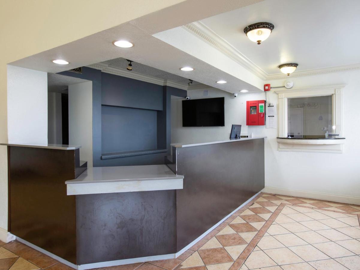 Oyo Hotel Lafayette La I-10 & University Εξωτερικό φωτογραφία
