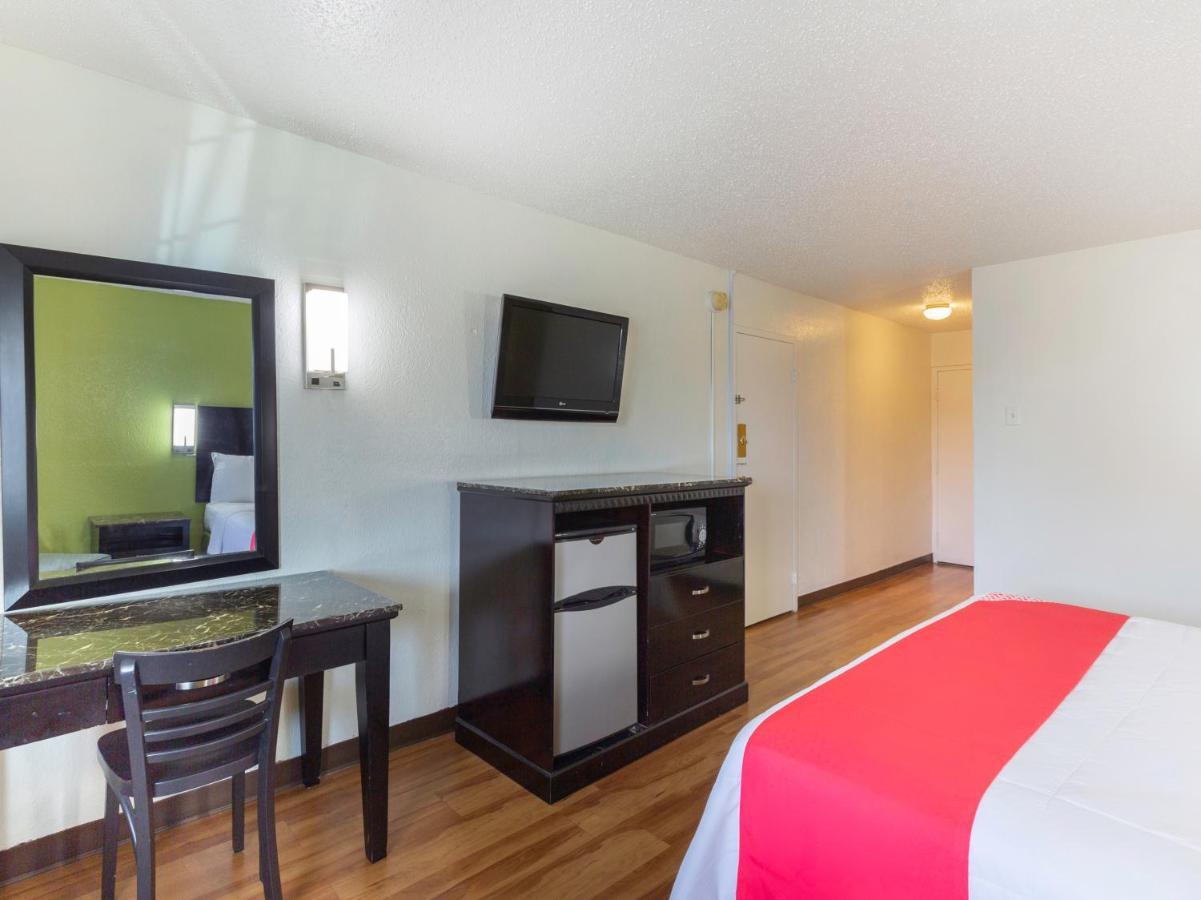 Oyo Hotel Lafayette La I-10 & University Εξωτερικό φωτογραφία