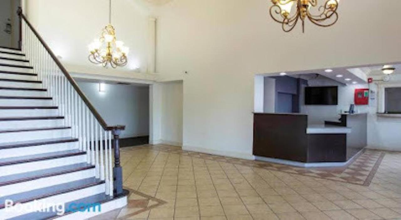 Oyo Hotel Lafayette La I-10 & University Εξωτερικό φωτογραφία