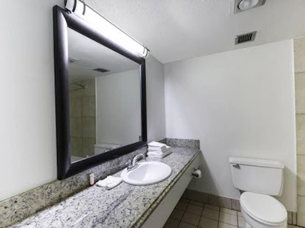 Oyo Hotel Lafayette La I-10 & University Εξωτερικό φωτογραφία